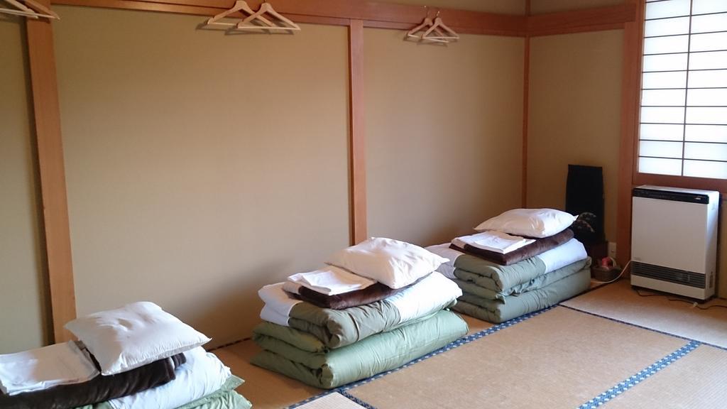 Teishaba Guesthouse&Cafe Fujiyoshida Zewnętrze zdjęcie