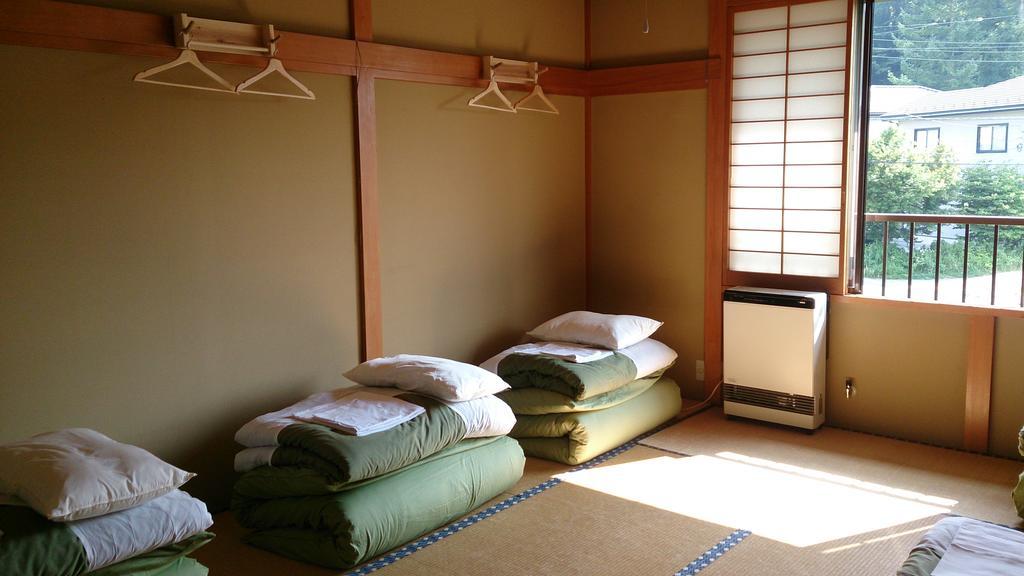Teishaba Guesthouse&Cafe Fujiyoshida Zewnętrze zdjęcie