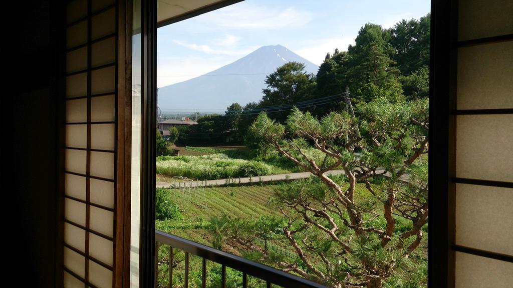 Teishaba Guesthouse&Cafe Fujiyoshida Zewnętrze zdjęcie