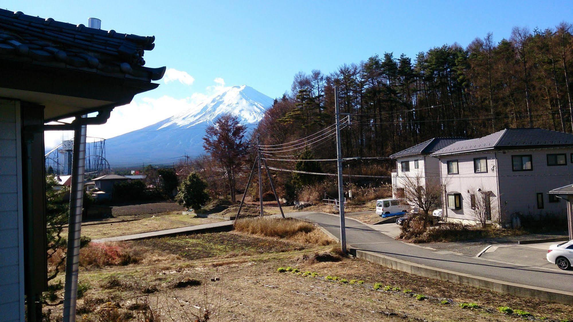 Teishaba Guesthouse&Cafe Fujiyoshida Zewnętrze zdjęcie