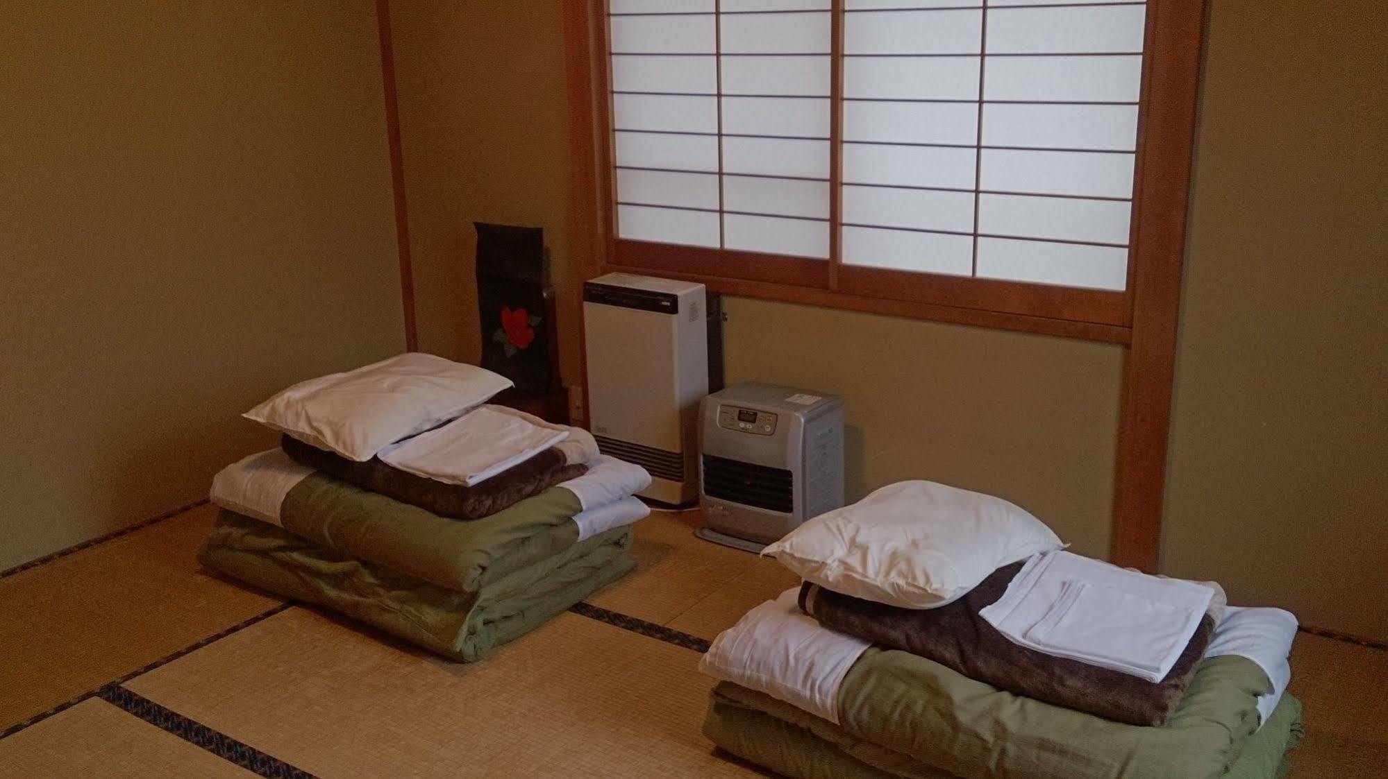 Teishaba Guesthouse&Cafe Fujiyoshida Zewnętrze zdjęcie