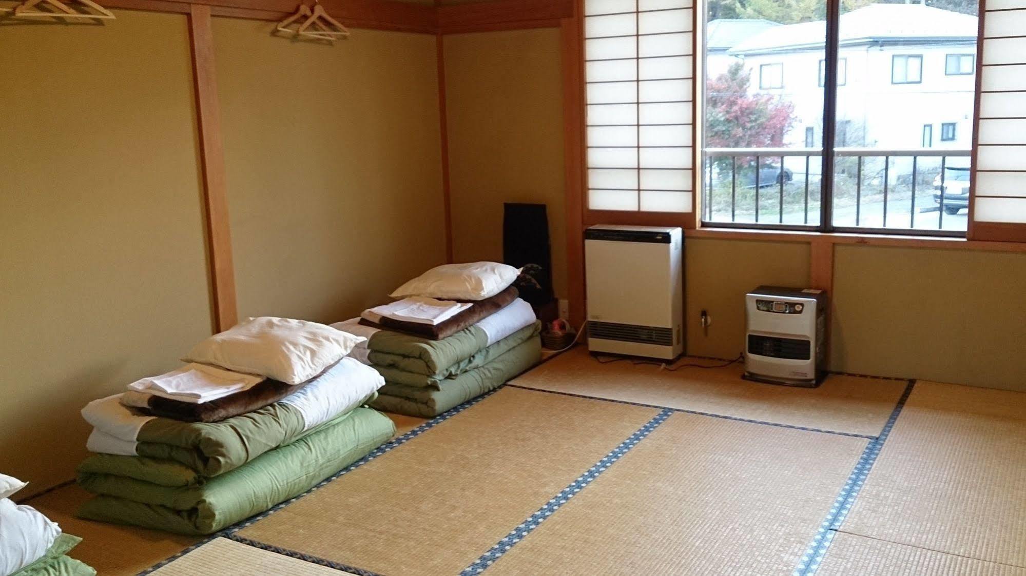 Teishaba Guesthouse&Cafe Fujiyoshida Zewnętrze zdjęcie